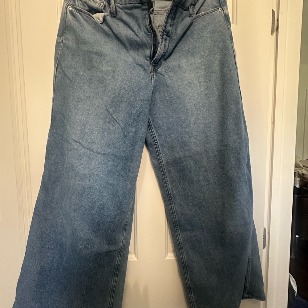 Good American Light Blue Denim Jeans